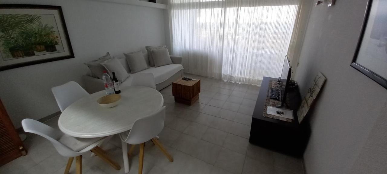 Apartamento En El Medano - Estrella Del Mar Granadilla De Abona Bagian luar foto